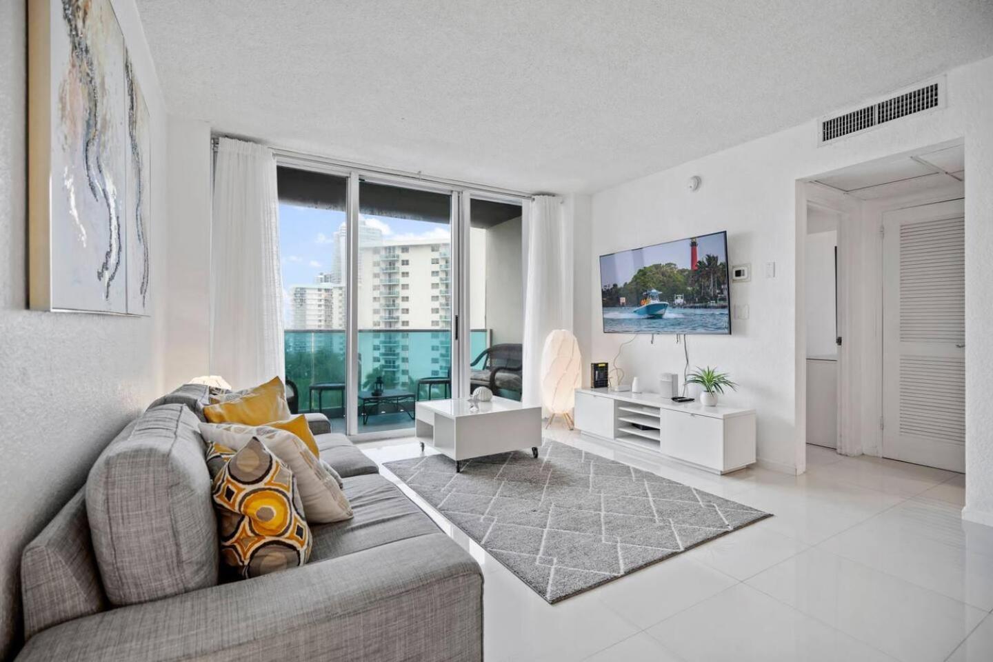 Great Apartment With Beach Access Hollywood Exterior photo